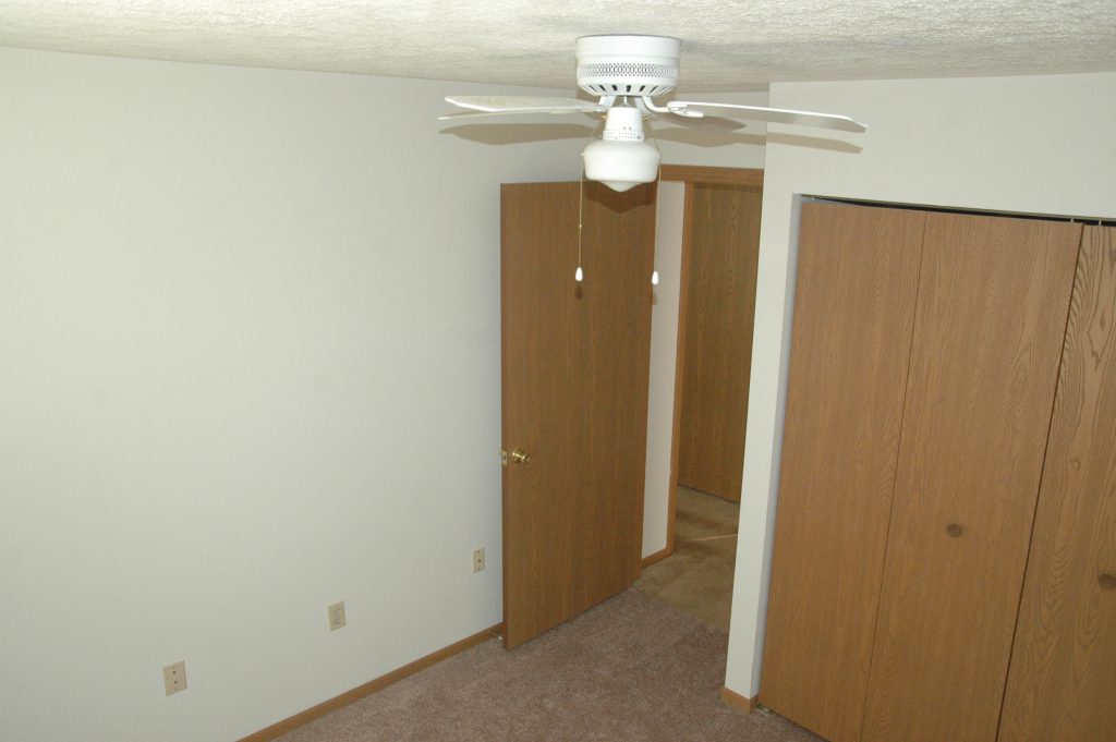 dsc_0195 Quaker Station Apartments